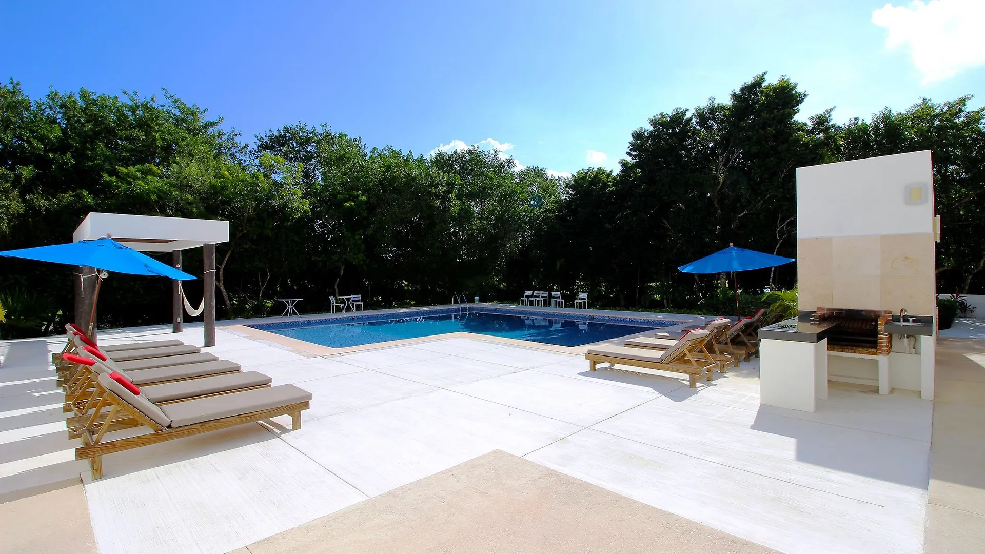 Ocean View 3 Bedroom Home By Olahola Akumal Mexico