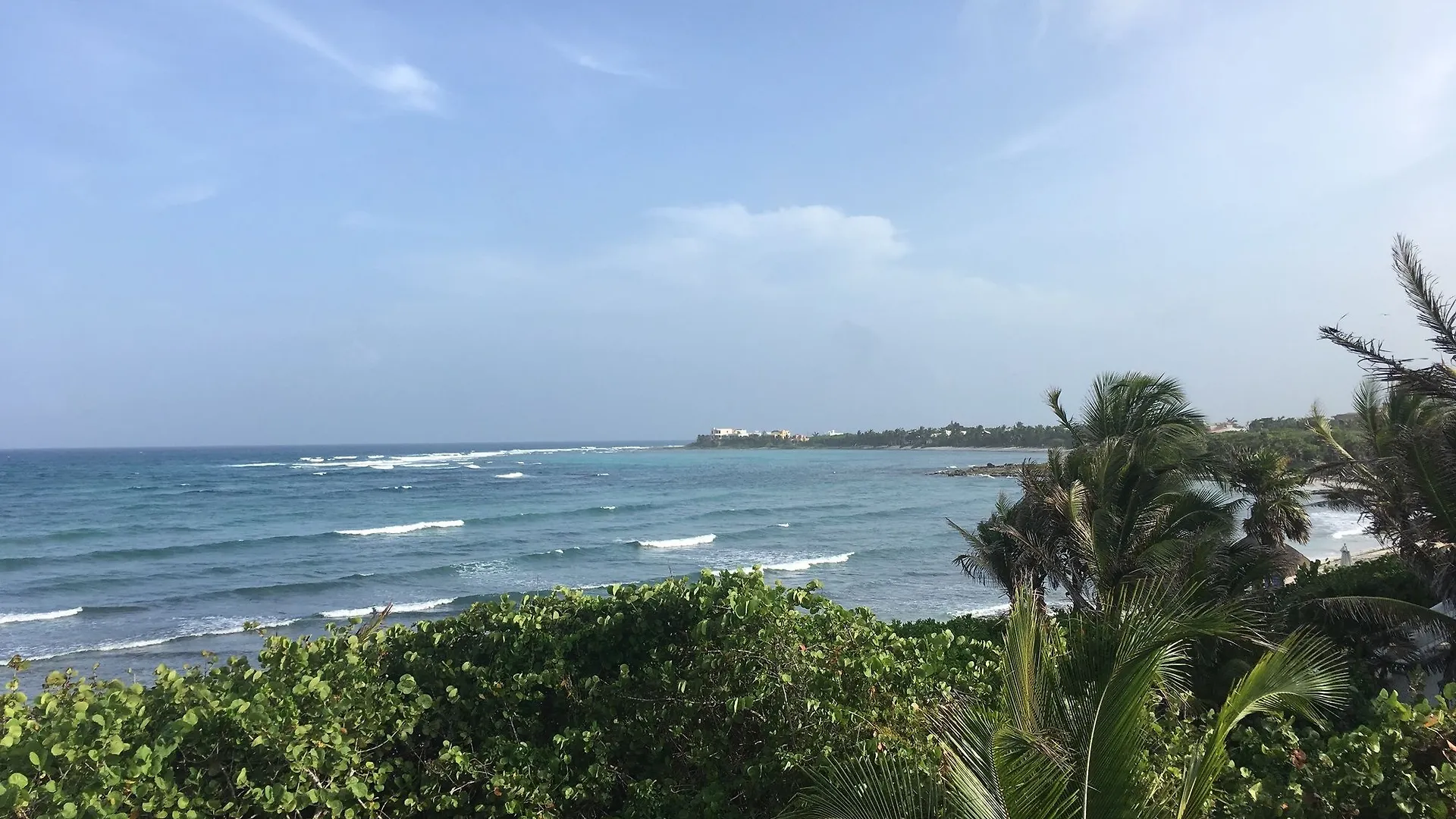 Ocean View 3 Bedroom Home By Olahola contacts